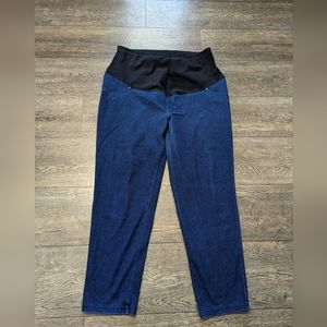 Maternity stretchy pants
